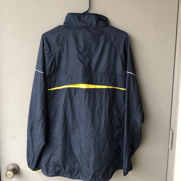 Nike LiveStrong Jacket Windbreaker - Picture 2 of 2